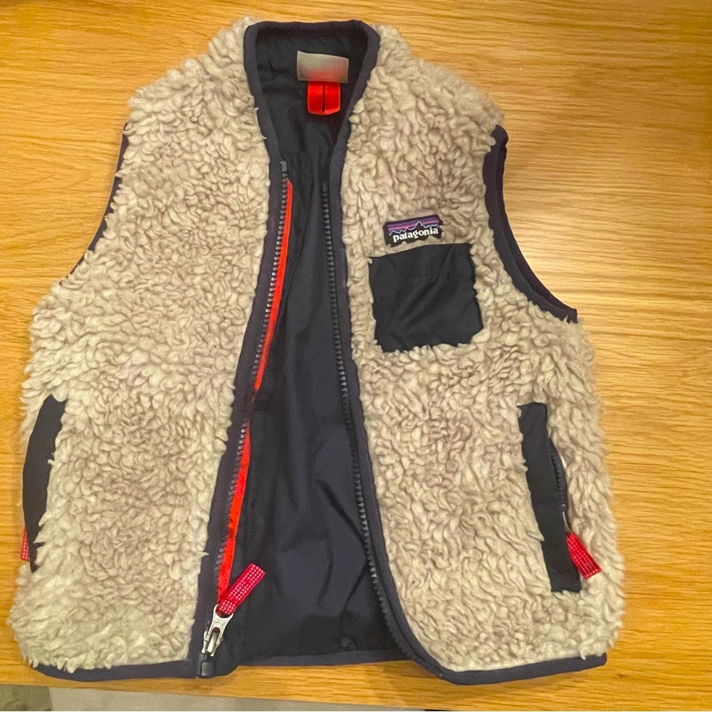 Patagonia 2T teddy vest - EUC